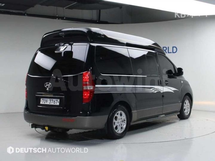 Hyundai Starex 2008 — 2
