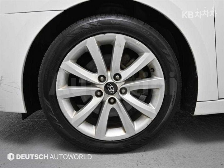 Hyundai i40 2014 — 5