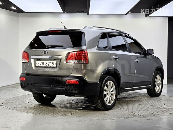 Kia Sorento 2011 — 4