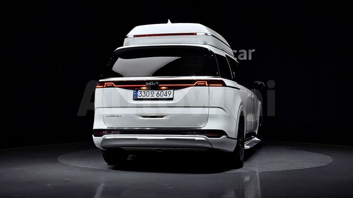 Kia Carnival 2022 — 4