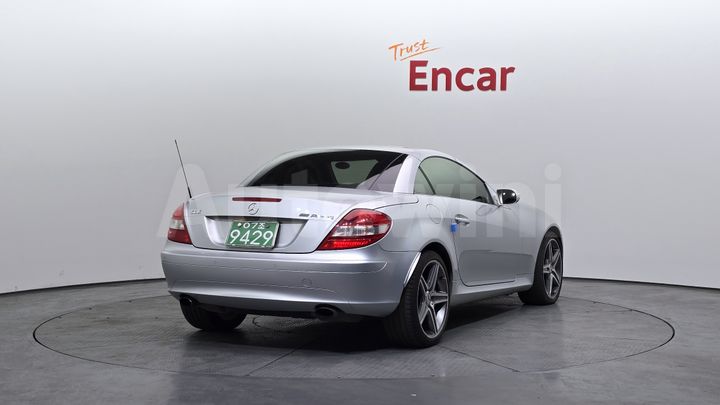 Mercedes Benz SLK Class 2005 — 2