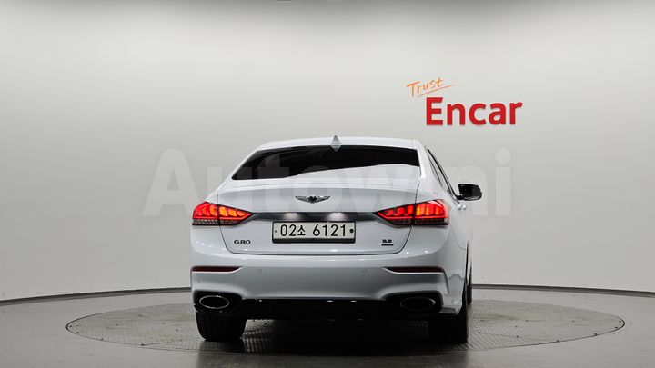 Genesis G80 2018 — 3