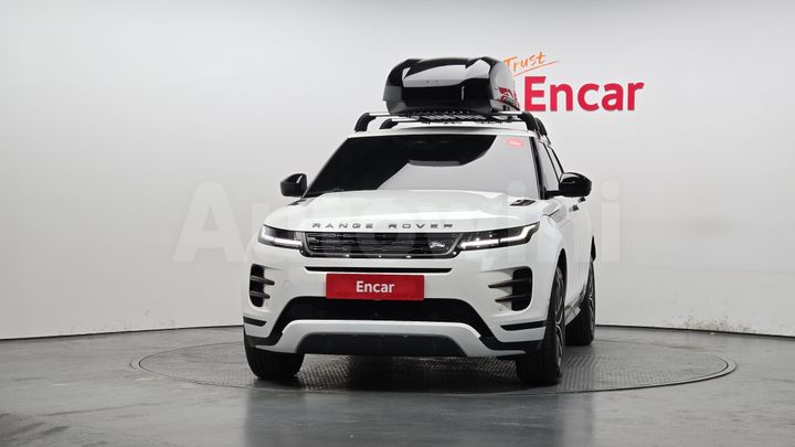 Land Rover Range Rover Evoque 2024 — 3