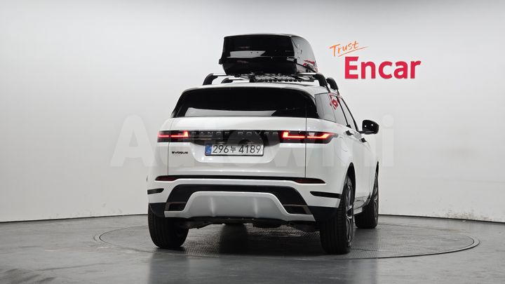 Land Rover Range Rover Evoque 2024 — 4