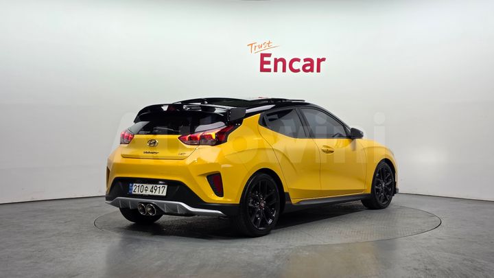 Hyundai Veloster 2018 — 3