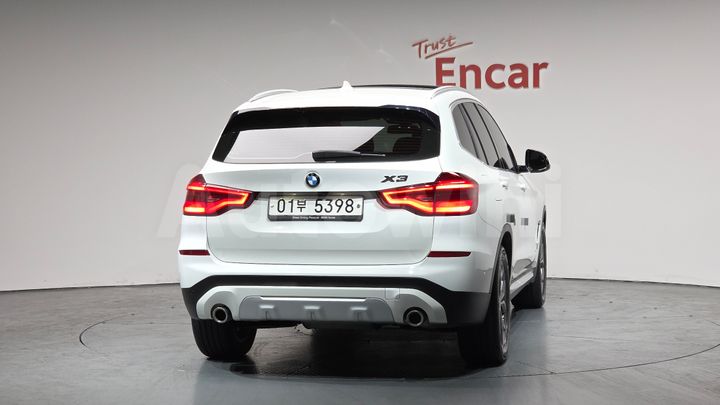 BMW X3 2018 — 4