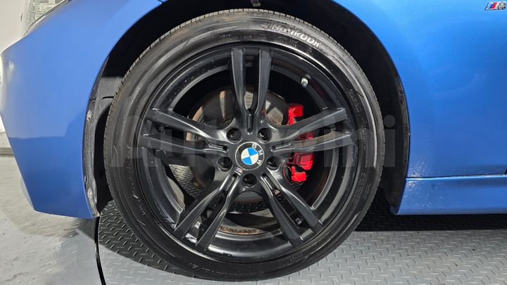 BMW 3 Series 2017 — 5