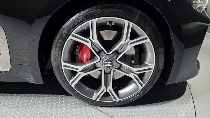 Kia Stinger 2018 — 5
