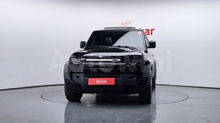 Land Rover Defender 2022 — 3
