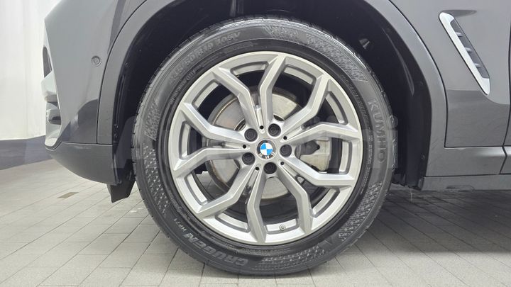 BMW X3 2018 — 5