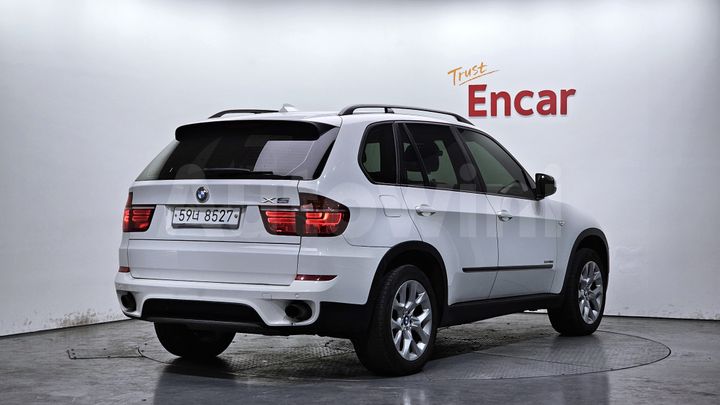 BMW X5 2012 — 2