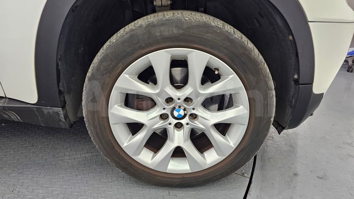 BMW X5 2012 — 5
