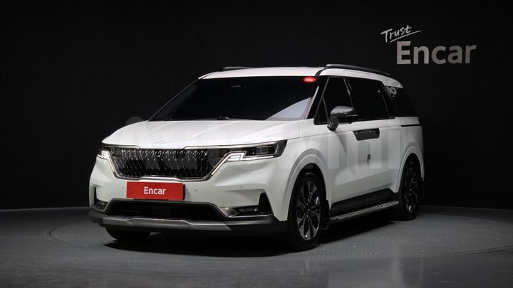 Kia Carnival 2023 — 2