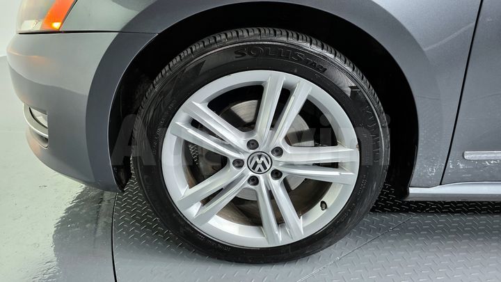 Volkswagen Passat 2015 — 5
