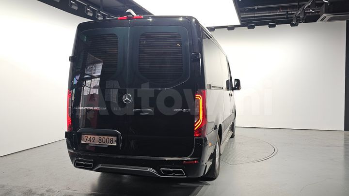 Mercedes Benz Sprinter