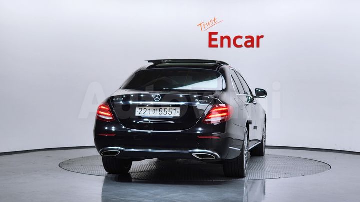 Mercedes Benz E Class 2020 — 5