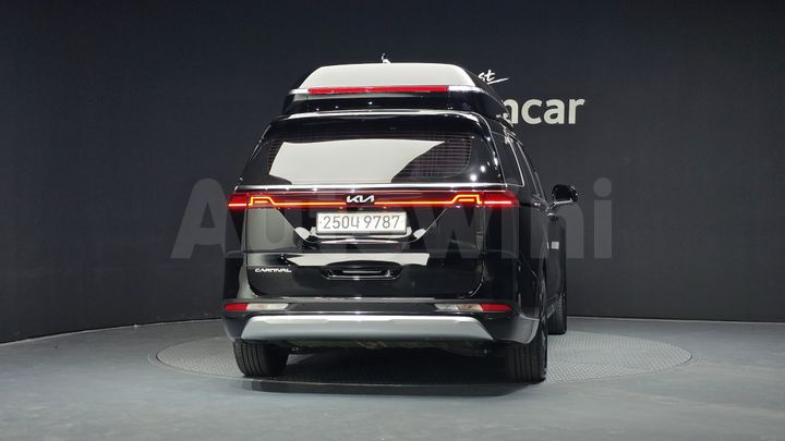 Kia Carnival 2022 — 4