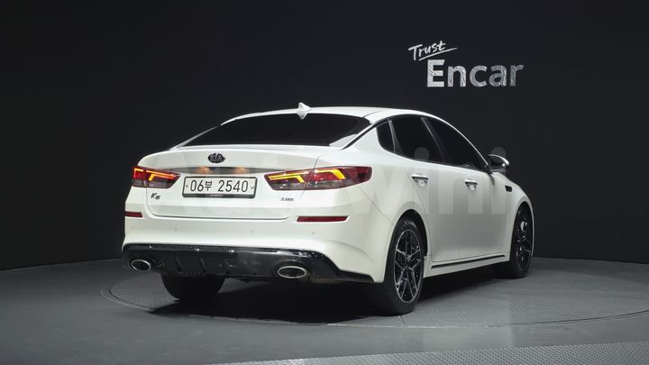 Kia K5 2019 — 2