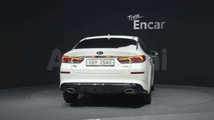 Kia K5 2019 — 4