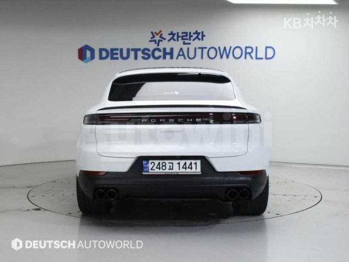 Porsche Cayenne 2024 — 4