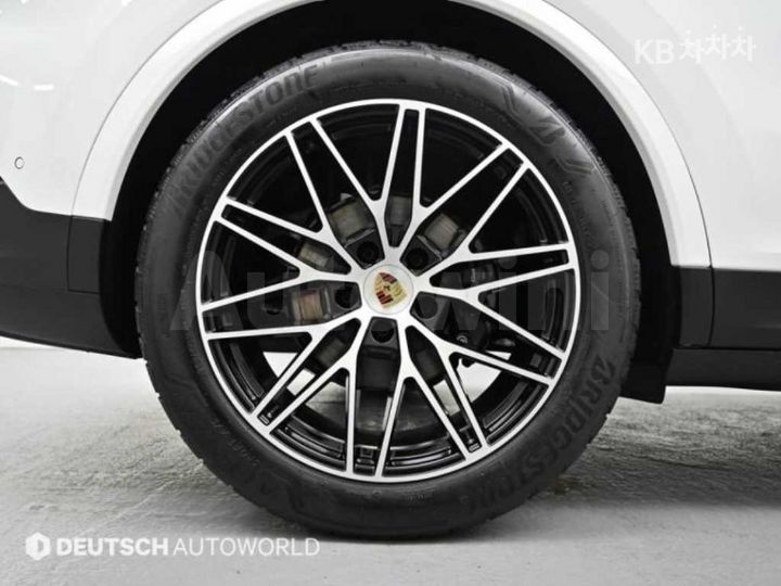 Porsche Cayenne 2024 — 5