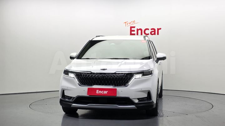Kia Carnival 2021 — 3