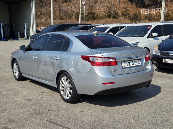 Renault SM5 2011 — 2