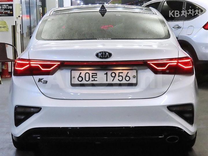 Kia K3 2019 — 5