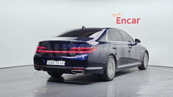 Genesis G90 2019 — 2