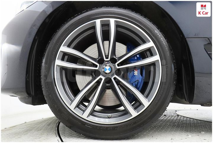 BMW 6 Series 2022 — 5