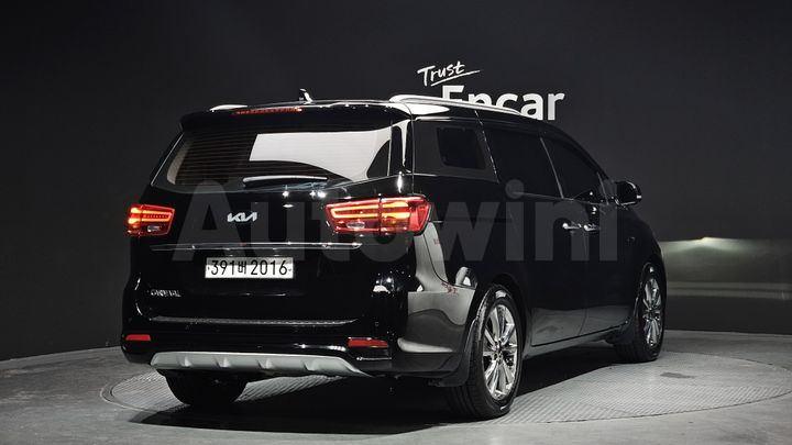 Kia Carnival 2020 — 2