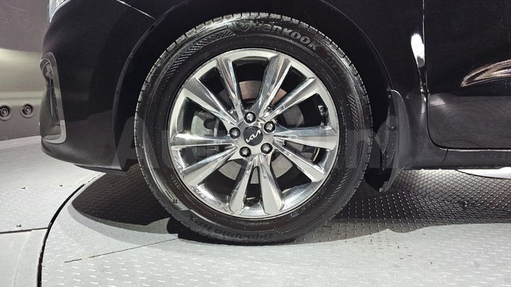 Kia Carnival 2020 — 5