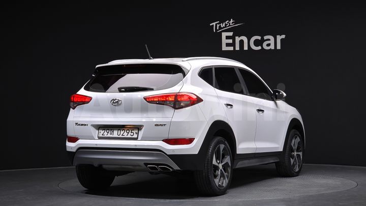 Hyundai Tucson 2017 — 2