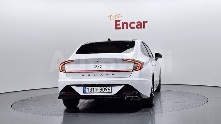Hyundai Sonata 2022 — 4
