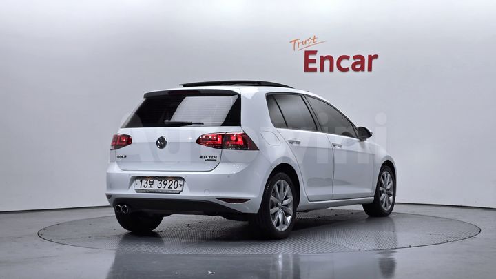 Volkswagen Golf 2013 — 2