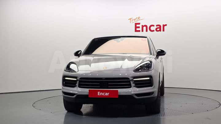Porsche Cayenne 2023 — 3