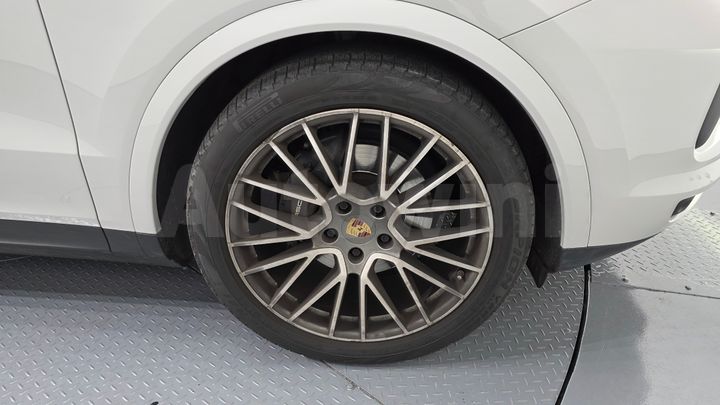 Porsche Cayenne 2023 — 5