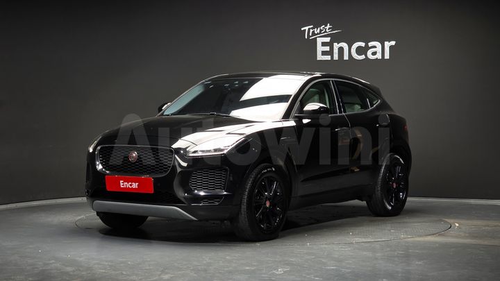 Jaguar E PACE