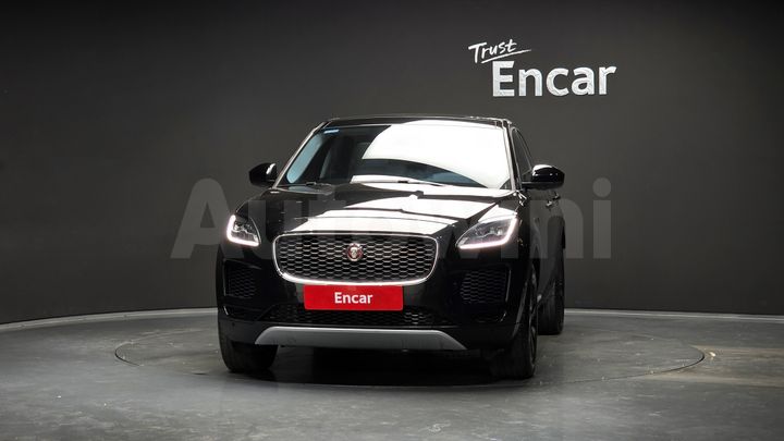 Jaguar E PACE 2018 — 3