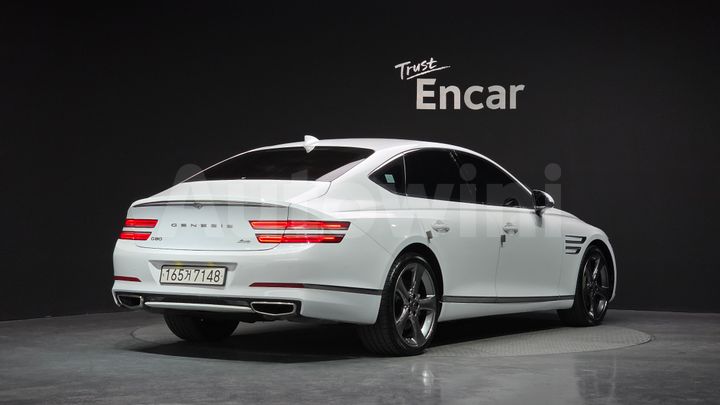 Genesis G80 2022 — 2