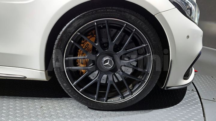 Mercedes Benz C Class 2018 — 5
