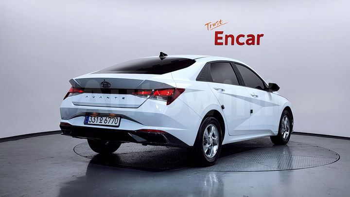 Hyundai Avante 2022 — 2