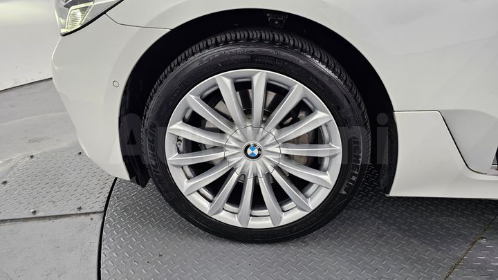 BMW 6 Series 2022 — 5