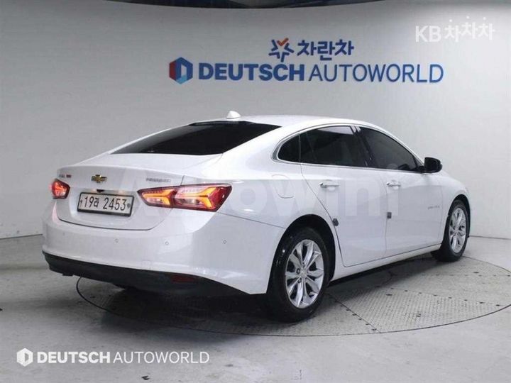 Chevrolet Malibu 2019 — 2