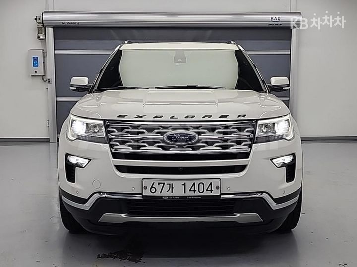 Ford Explorer 2018 — 2