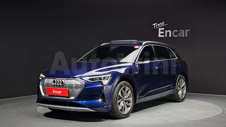 Audi e-tron 2022 — 2
