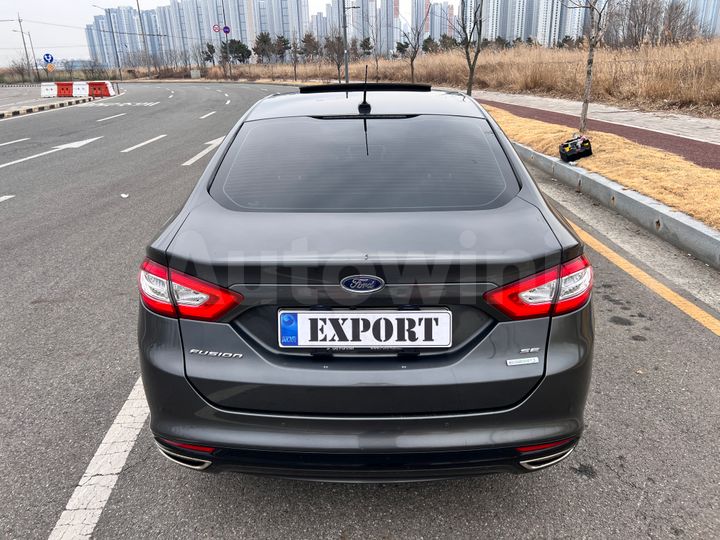 Ford Fusion