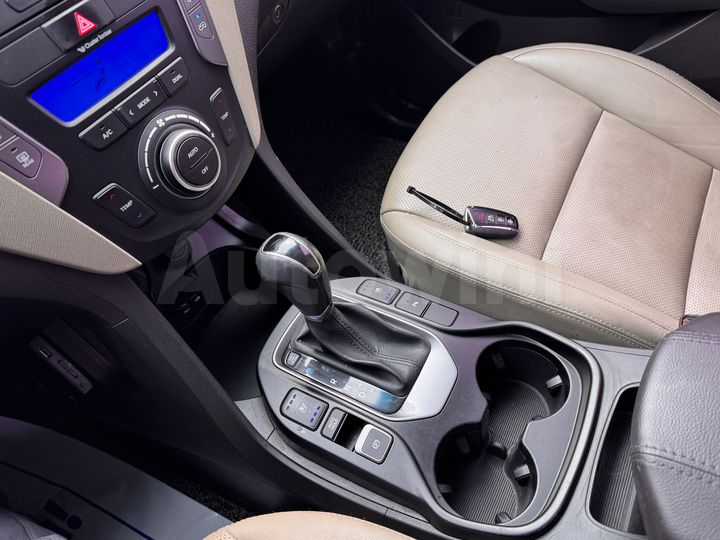 Hyundai SantaFe 2015 — 3