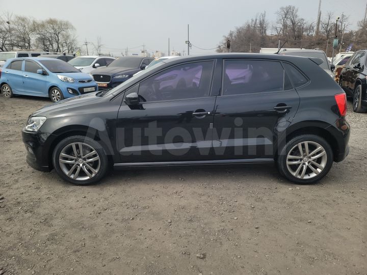 Volkswagen Polo 2015 — 4
