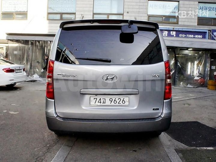 Hyundai Starex 2012 — 3